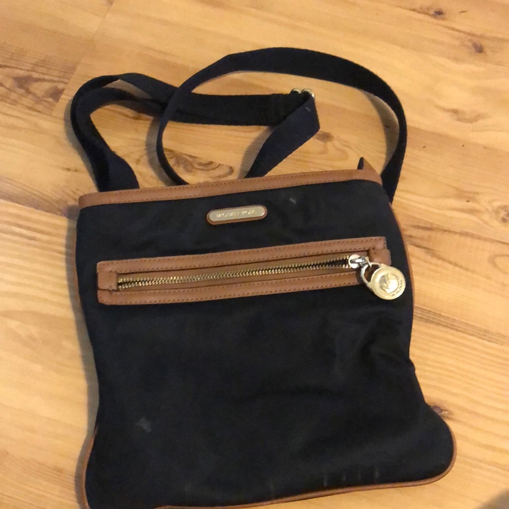 Nylon crossbody MK